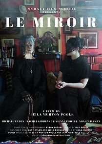 Watch Le Miroir (Short 2020)
