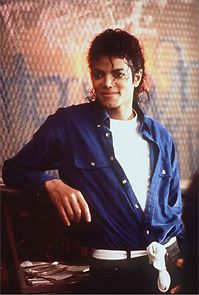 Watch Michael Jackson: The Way You Make Me Feel