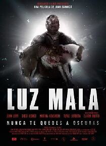 Watch Luz mala