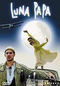 Watch Luna Papa