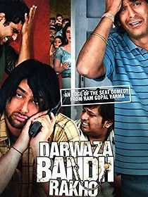 Watch Darwaza Bandh Rakho